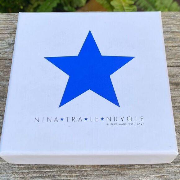 Nina Tra Le Nuvole Blue Saphire/Cobalt Fan Star Rhinestone Earrings. New(NIB) - Picture 8 of 11